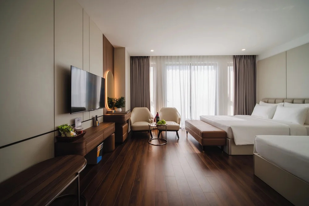 Deluxe Double room with balcony (twin beds)
