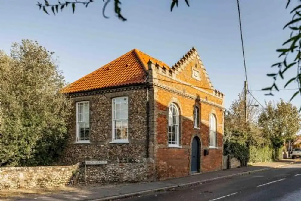 Host Stay The Chapel in Thornham