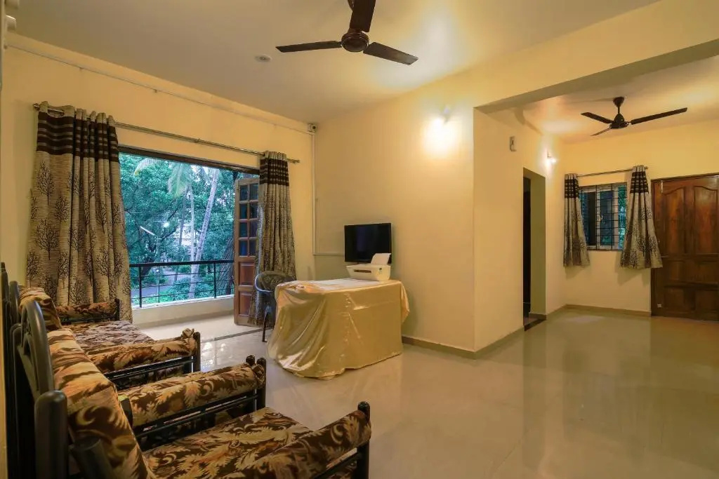 SPOT ON 46750 Phoenica Residency SPOT