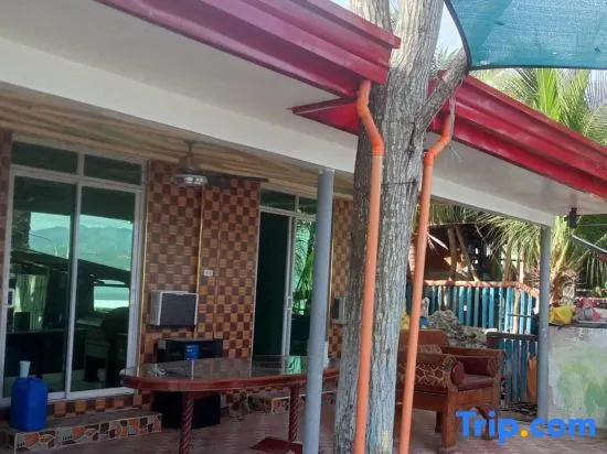 The gateway Sipaway Homestay