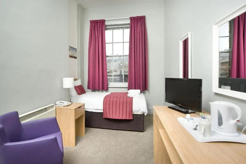The Tarbet Hotel - Chambres