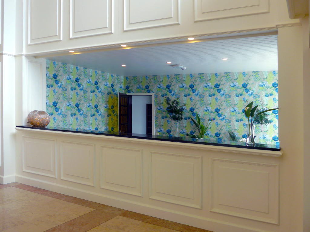 Lobby & Reception