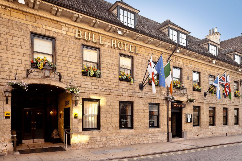 The Bull Hotel - 0