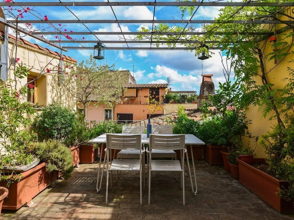 Monti Roof Terrace Apartment