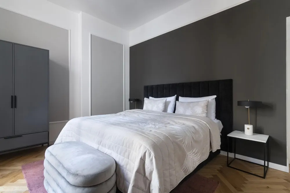 Charming 2-bedroom Apartment in the Heart of Prague