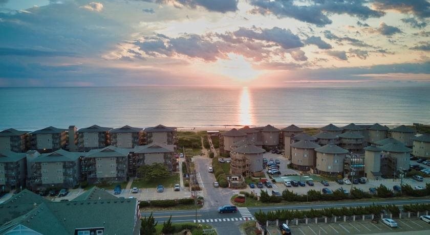 Beach & Waterfront