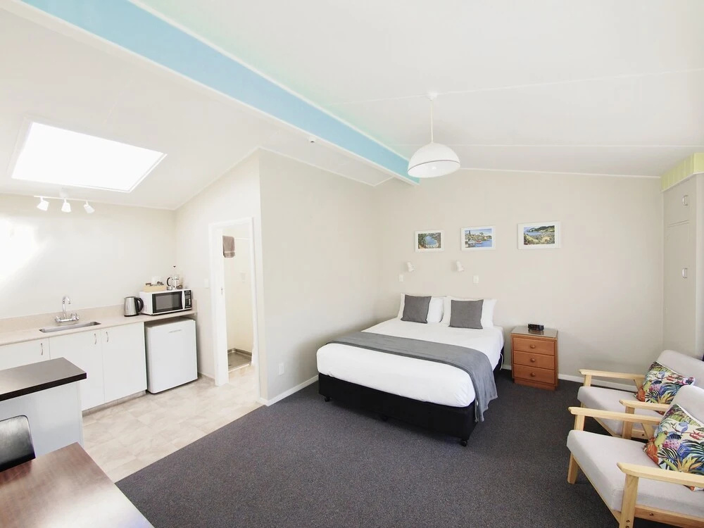 Double Studio with balcony (full double bed)