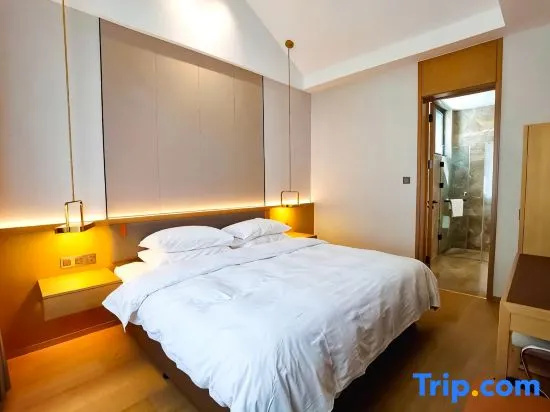 3 Bedrooms Villa