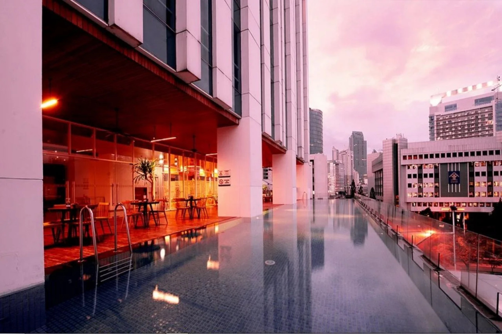 JS Luwansa Hotel and Convention Center - 2