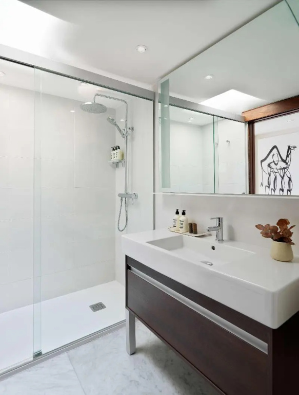Standard room with view