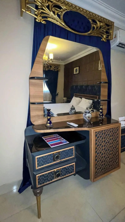 Osiris pyramids view inn — 3