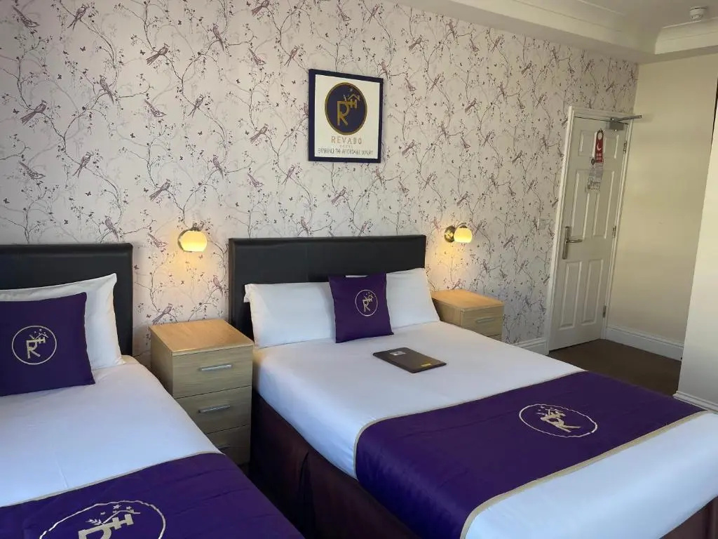 Deluxe Double room (twin beds)