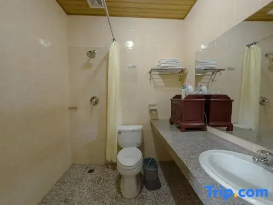 IU Hotel Ruili Nanmao Street - Chambres