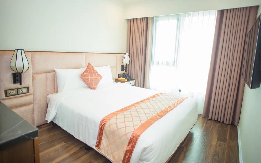 Superior Double room (full double bed)