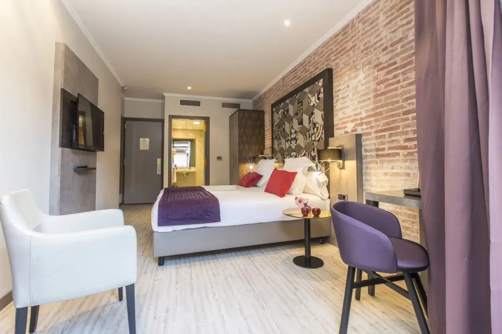 Hotel photo 8
