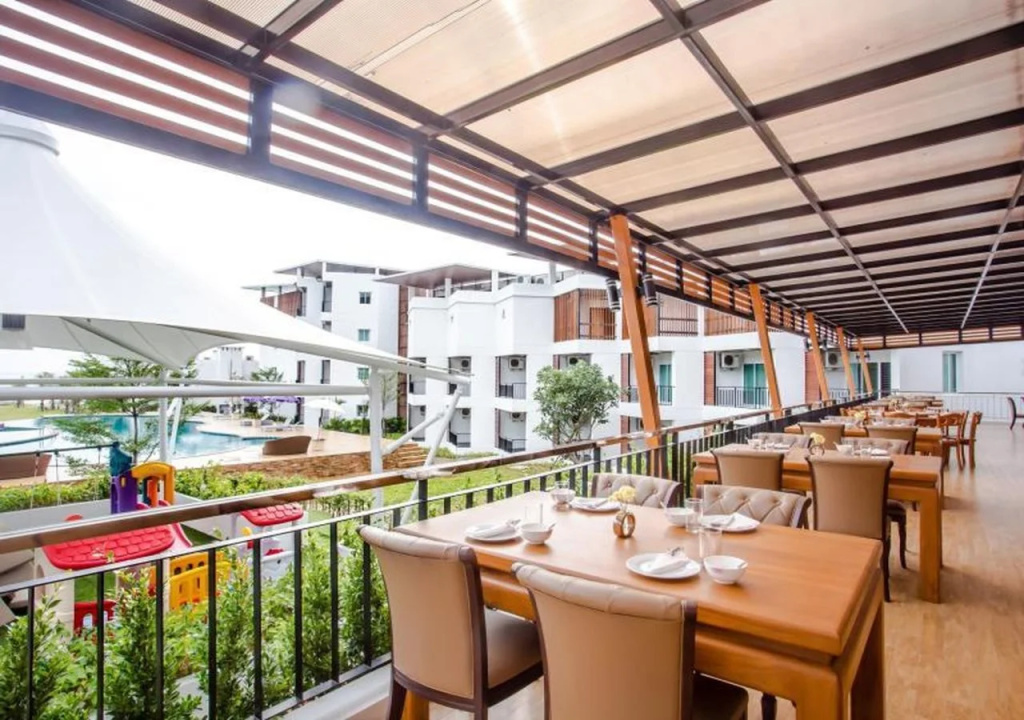 Saint Tropez Beach Resort Hotel - Général