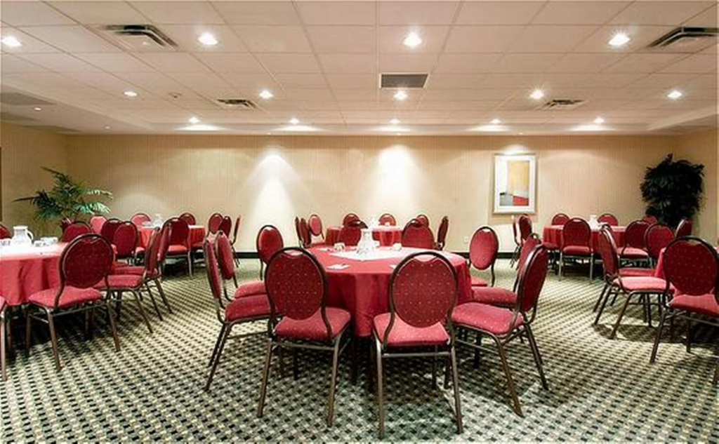 Holiday Inn Express & Suites Surrey by IHG - фото 20