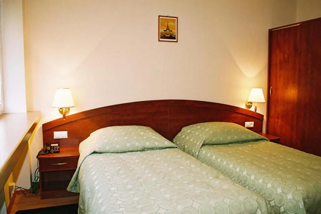Superior Double room (full double bed)