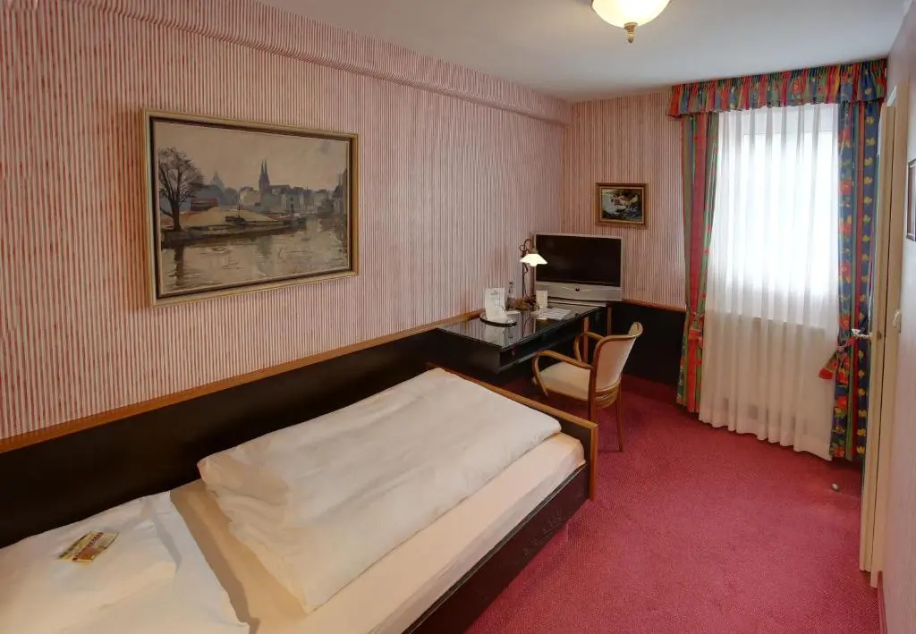 Landwehr-Bräu Hotel - Chambres