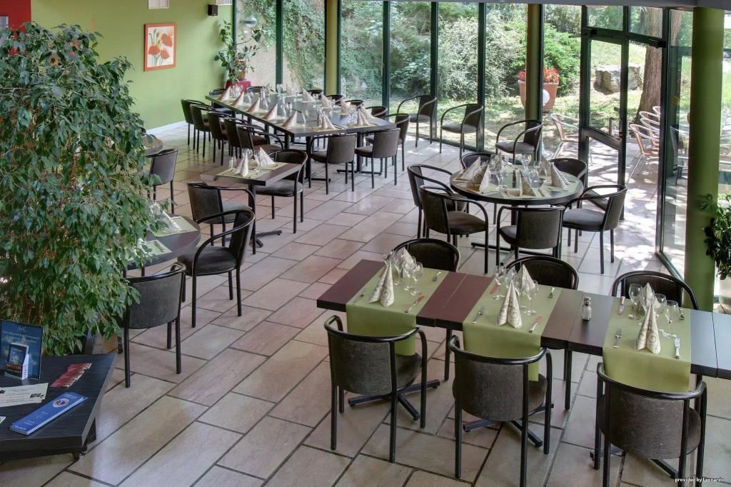 Best Western Golf D'albon - Général