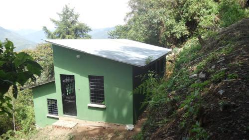 Blue Pine Farm Lodge Cabanas