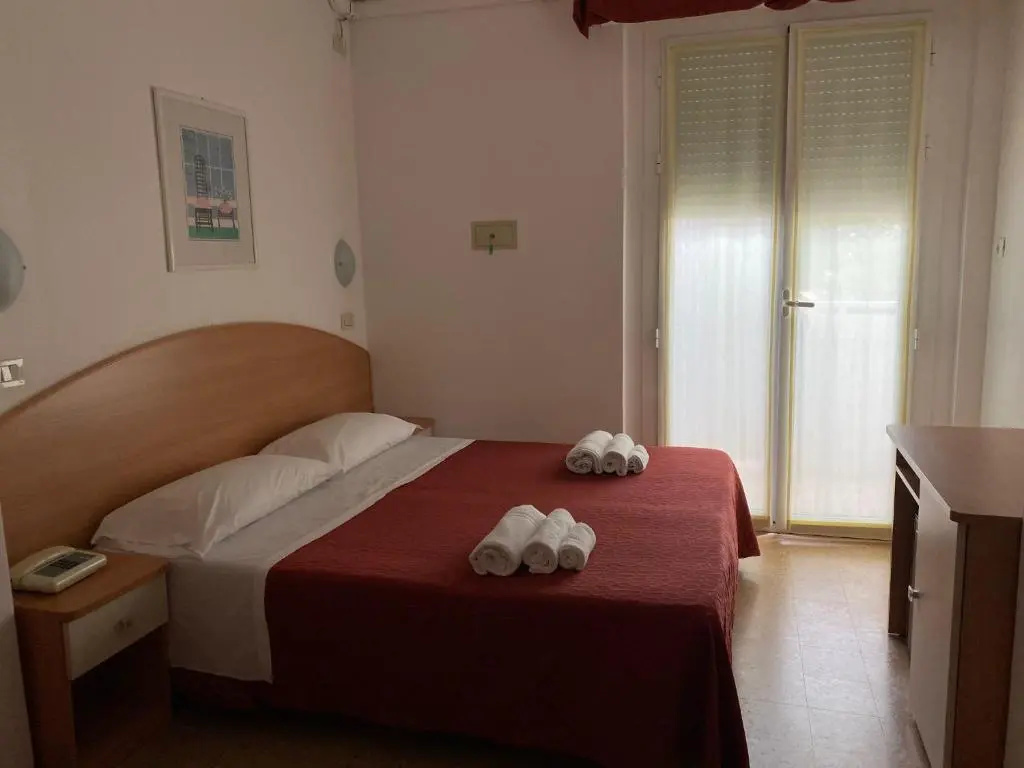 Standard Double room with balcony (full double bed)