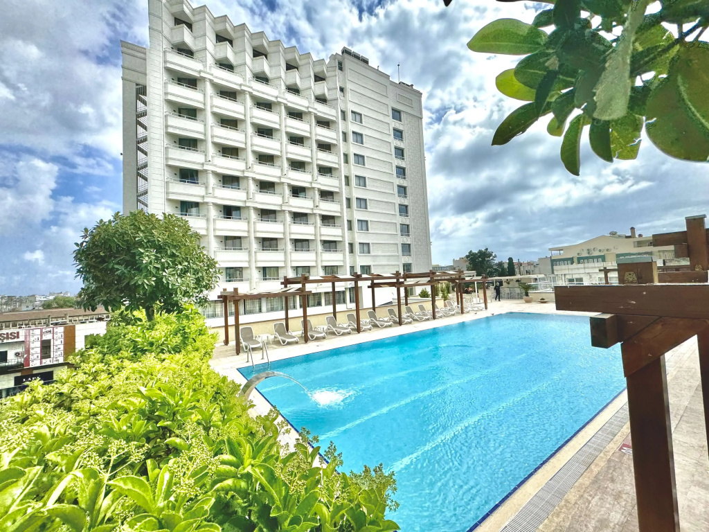 Best Western Plus Khan Hotel — фото