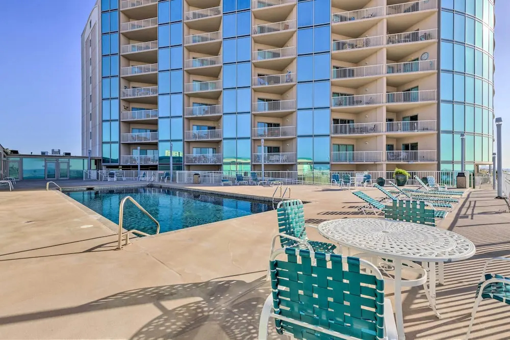 Spacious Biloxi Getaway w/ Pools & Beach Access!