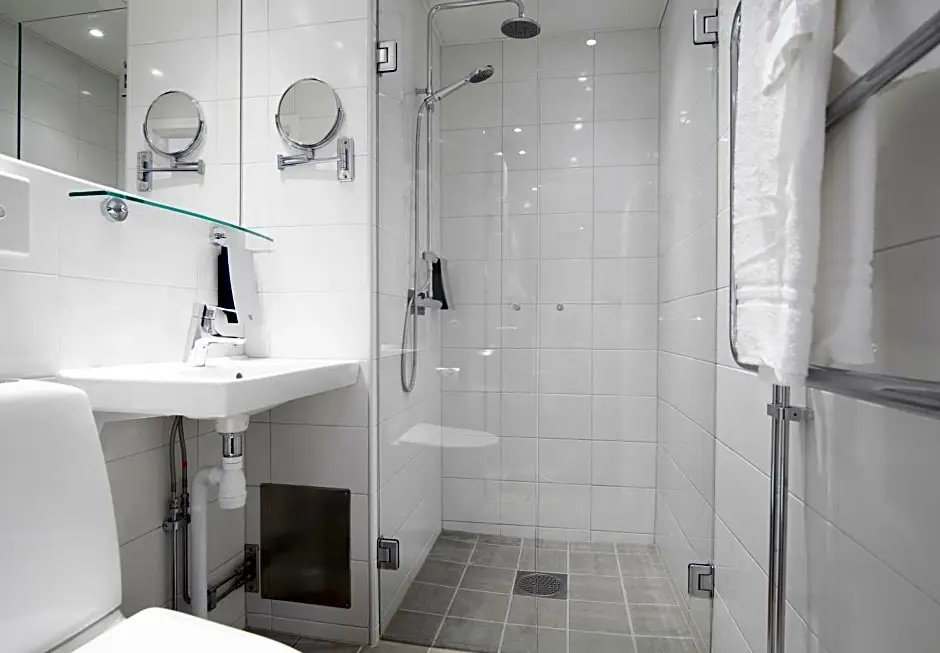 Home Hotel Drott - Chambres