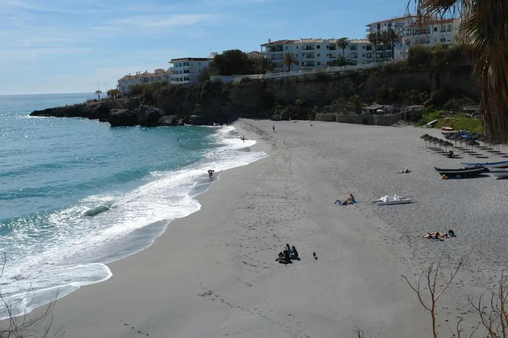 Beach & Waterfront