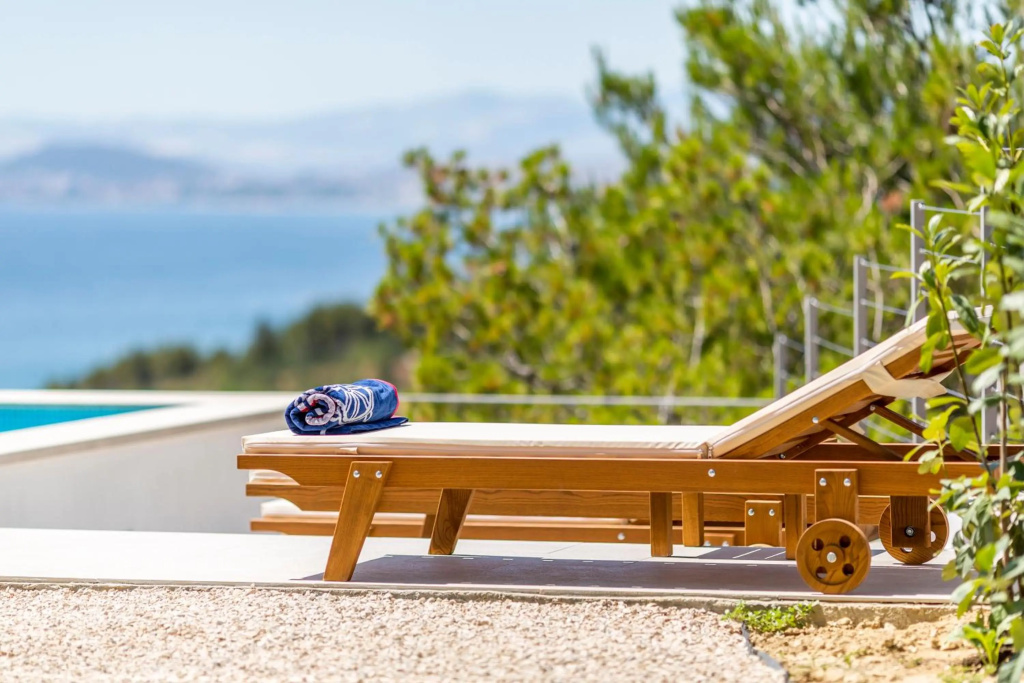 Villa Horizon save 15 percent on Split-villas com