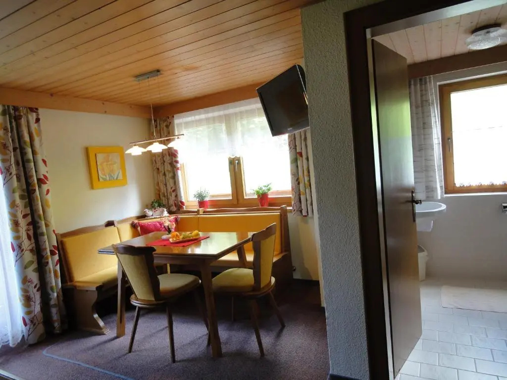 Apartment with balcony