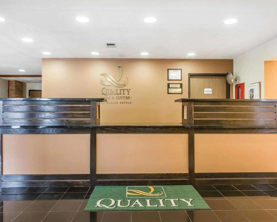 Quality Inn - фото 39