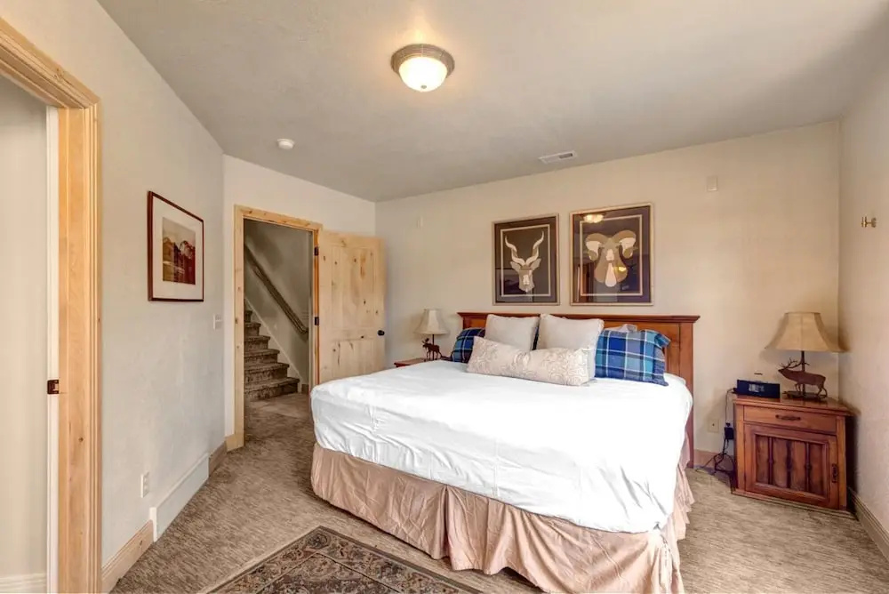 Empire Avenue Townhomes by KBM