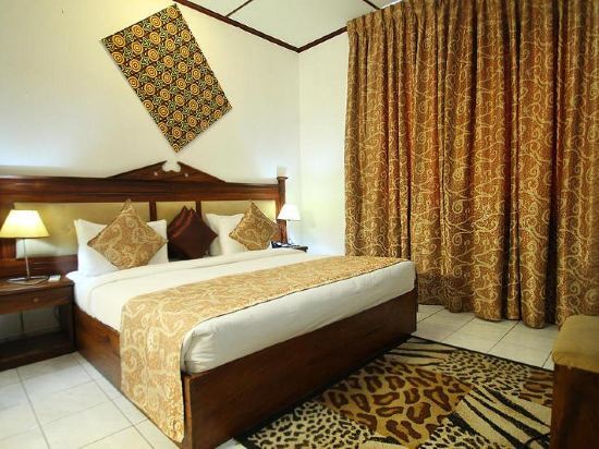Full Moon Garden Hotel