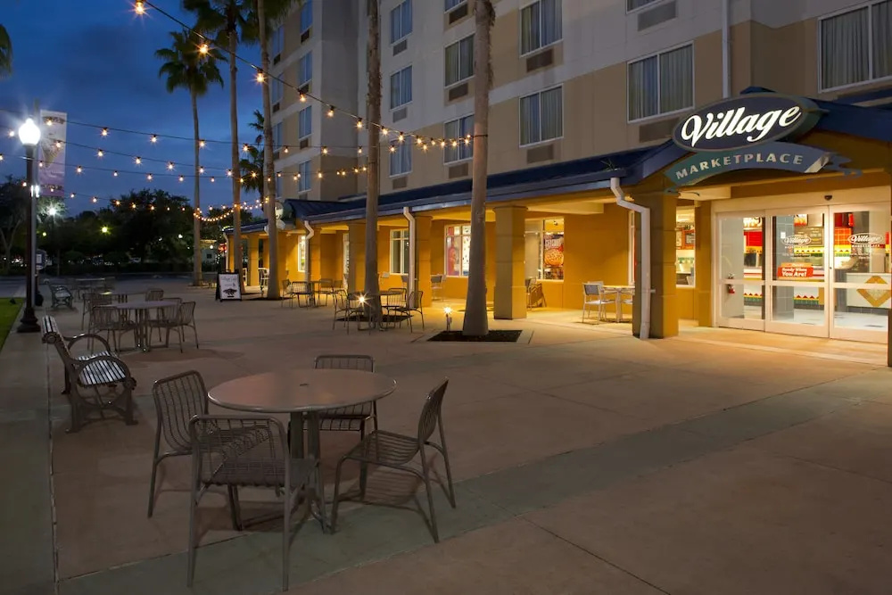 Fairfield Inn & Suites Orlando Lake Buena Vista in the Marriott Village