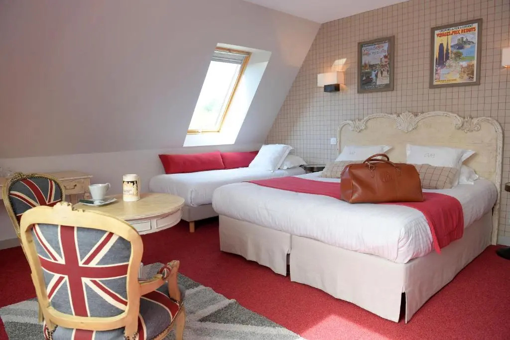 Superior Triple room