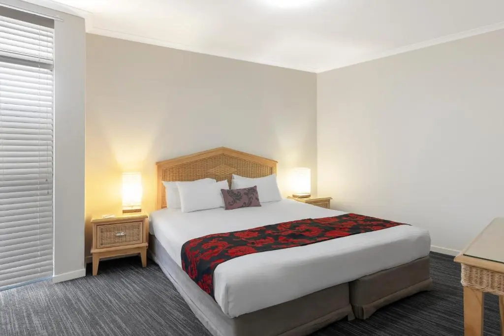 1 Bedroom Double Apartment (full double bed)