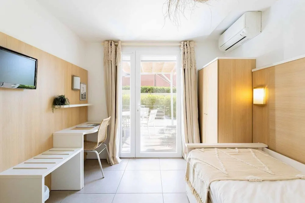 2 Bedrooms Standard Quadruple room