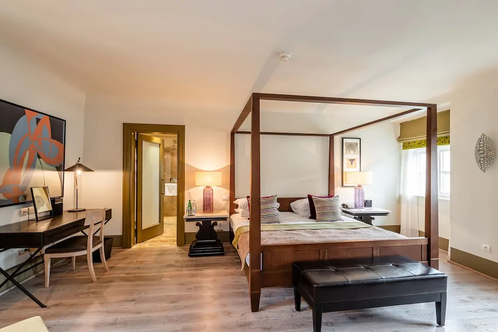 Presidential Suite