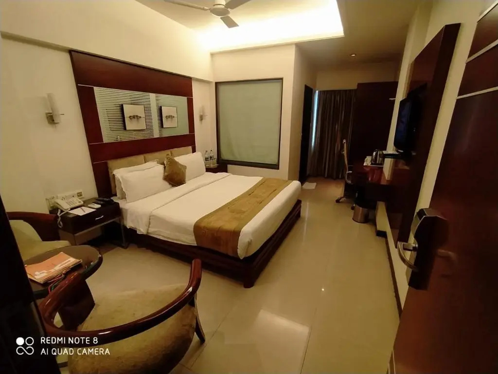Kyriad Hotel Indore - Chambres
