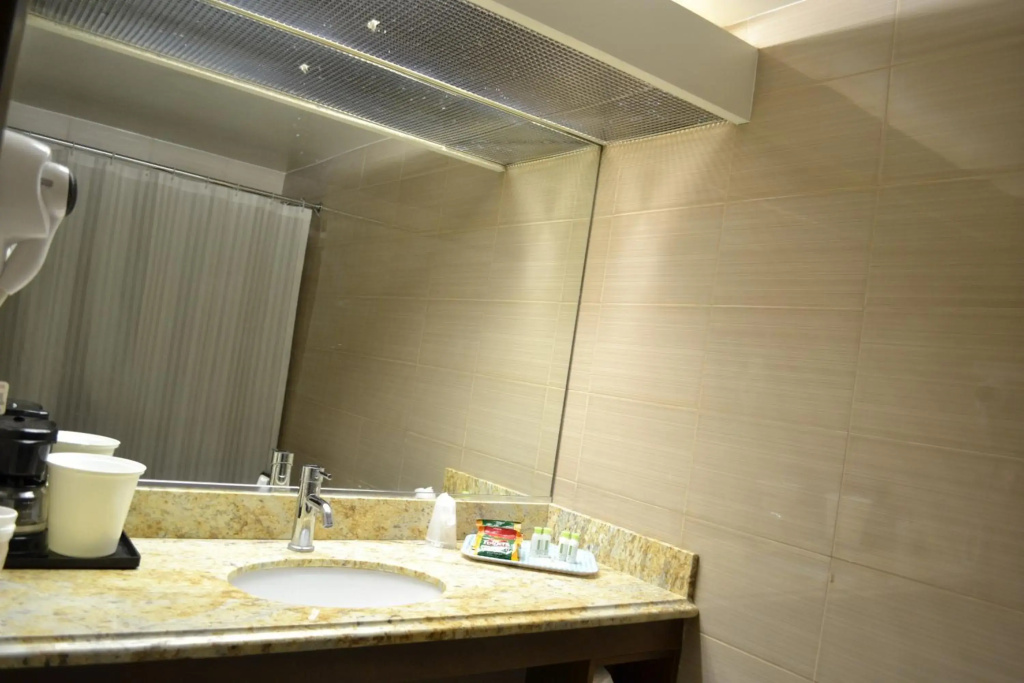 LA Crystal Hotel - Los Angeles Area - Général