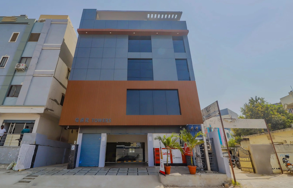 Collection O White Ridge Near LB Nagar