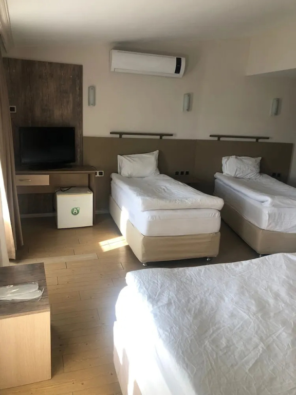 Safari Otel — 4