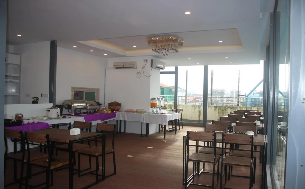 Hotel photo 18