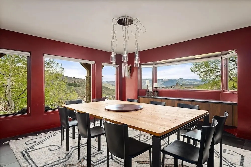 Timeless Ski-in/ski-out Snowmass Mountain Townhome by The Woodrun V Townhouses by RedAwning