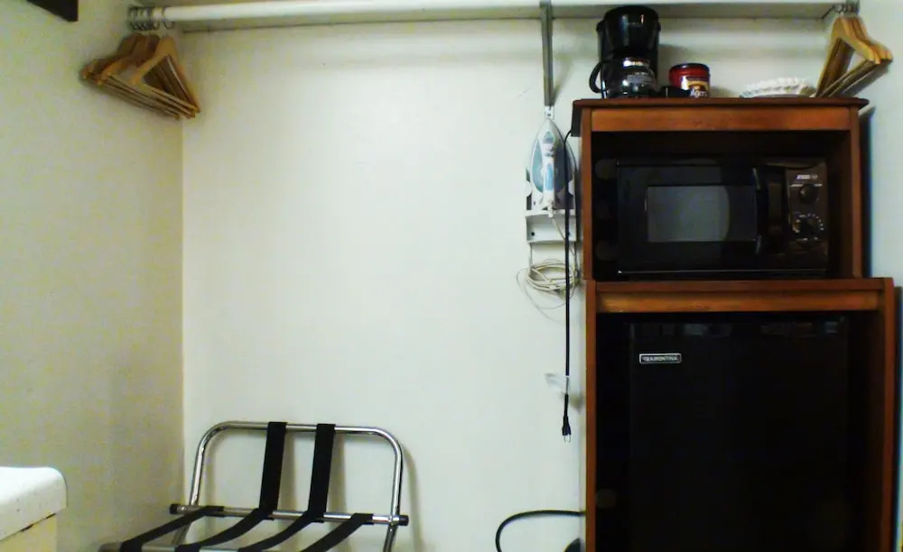 Economy room