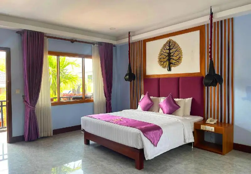 Deluxe Double room with balcony and with pool view (full double bed)