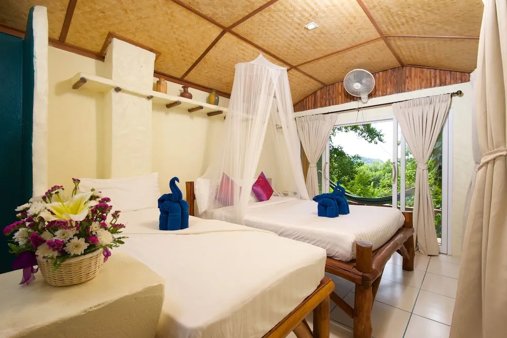 Трёхместный номер Standard в Bubble Bungalow