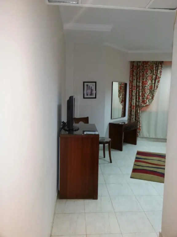 Glorious Hotel - Chambres